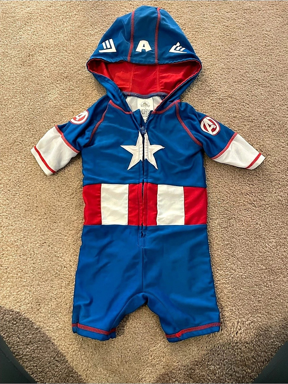 Disney Captain America Rashguard Swimsuit Boys 3T